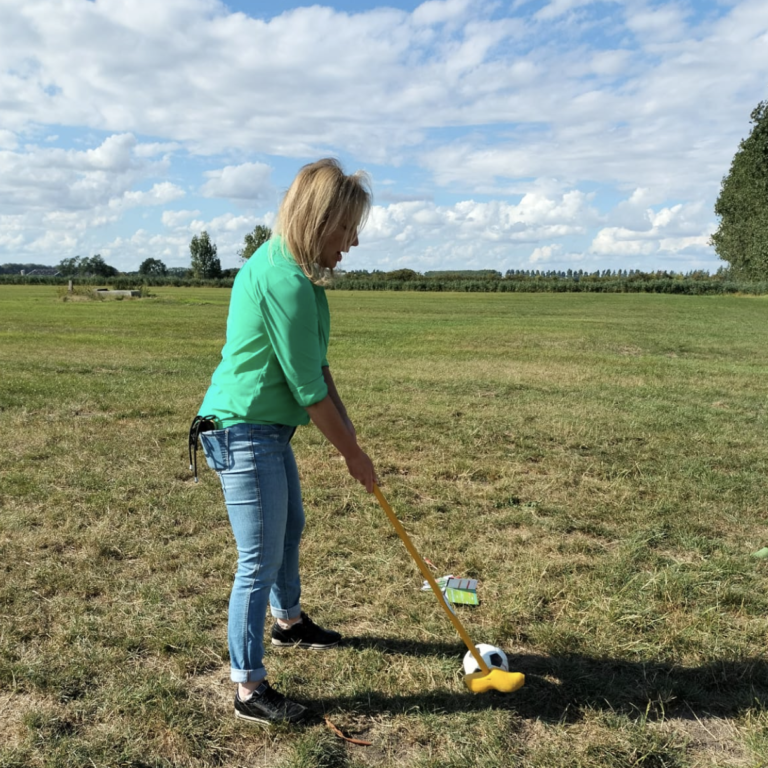 Klompengolf-boerengoed-boerengolf-activiteit